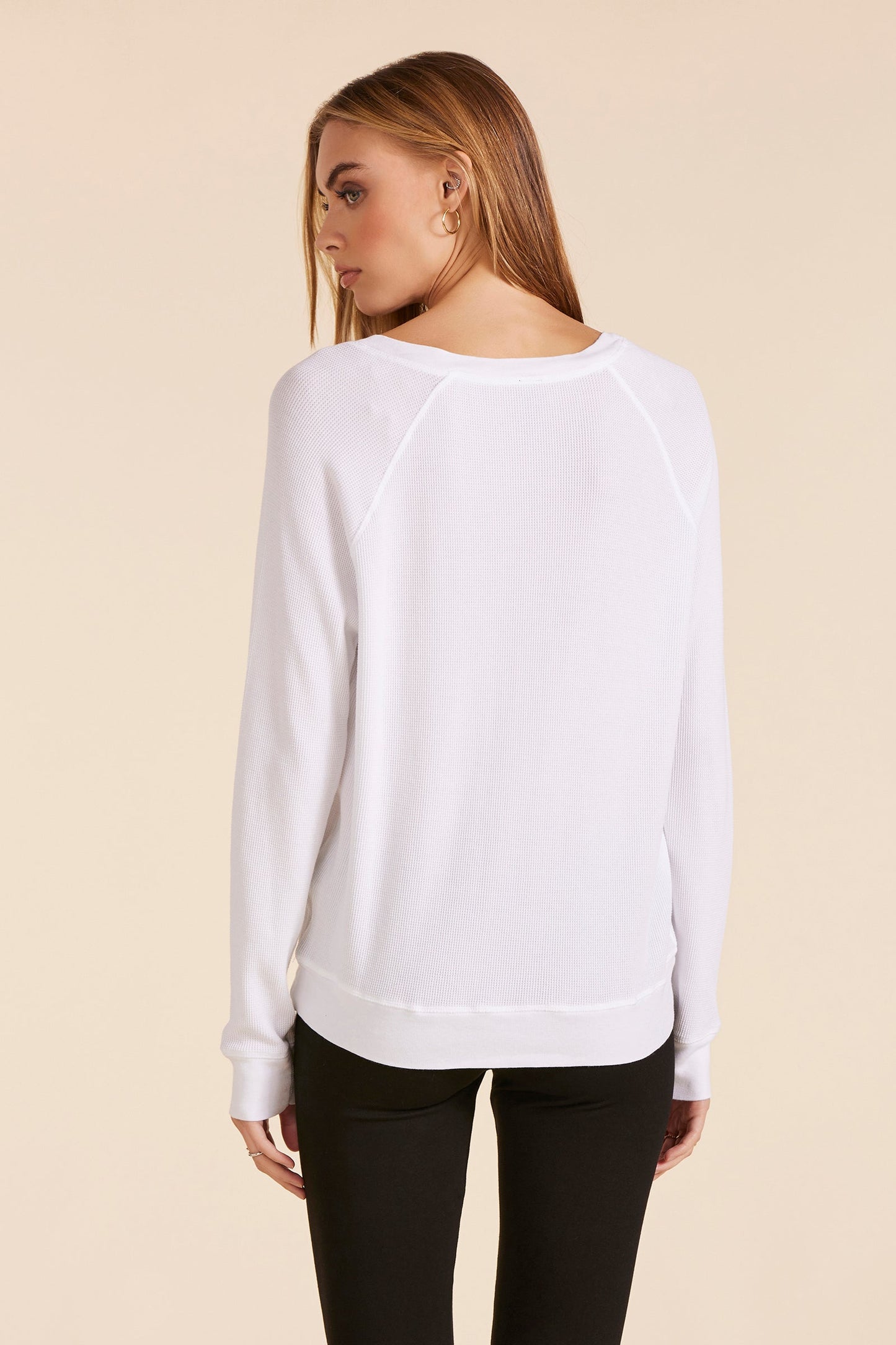 V-NECK BOYFRIEND LONG SLEEVE TOP