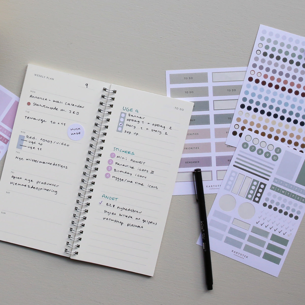 WIRE-O WEEKLY PLANNER NOTEBOOK