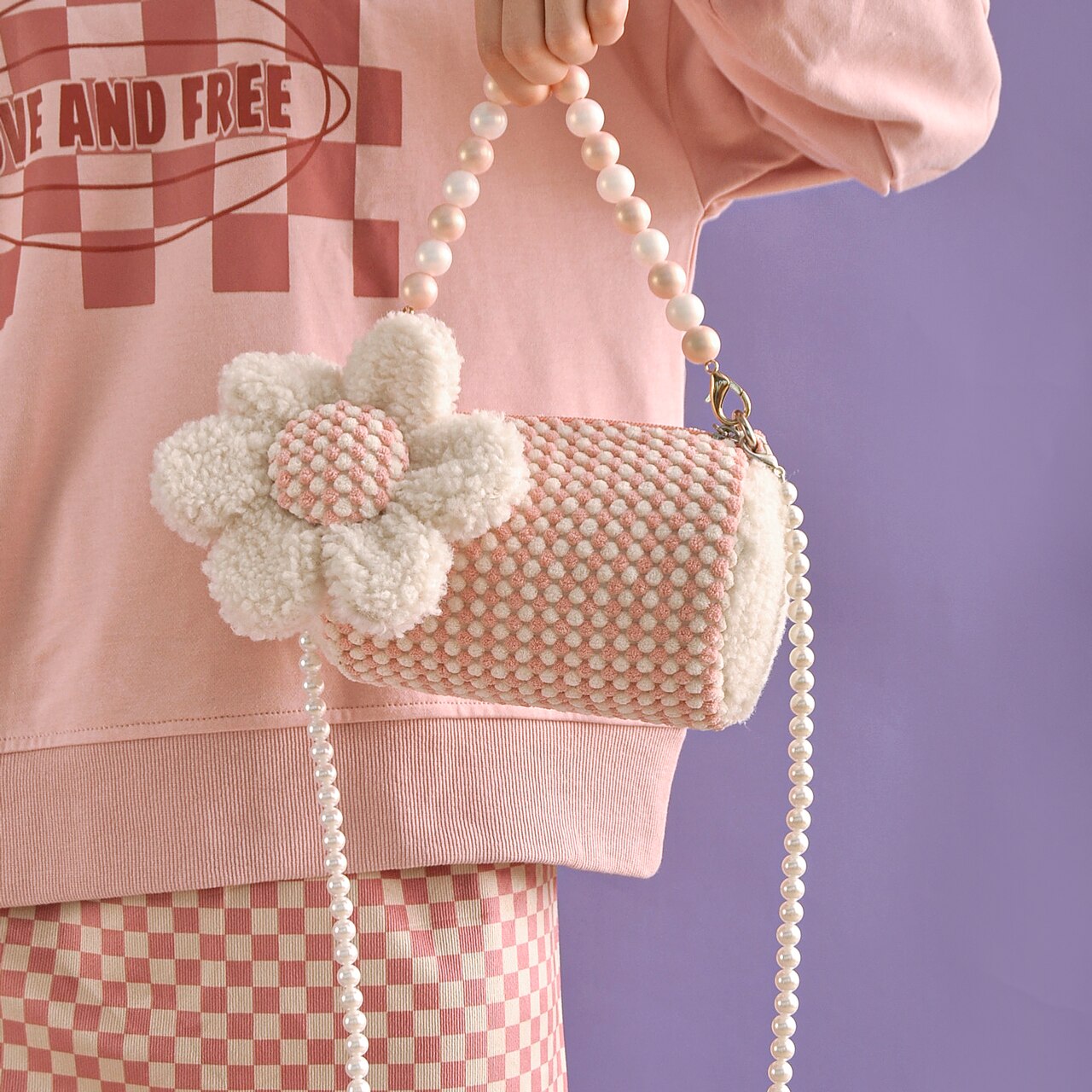Winter Fur Plush Bucket Bag For Women Flower Design Flora Handbag Female Beading Crossbody Bag Ladies High Quality Lovely Purses