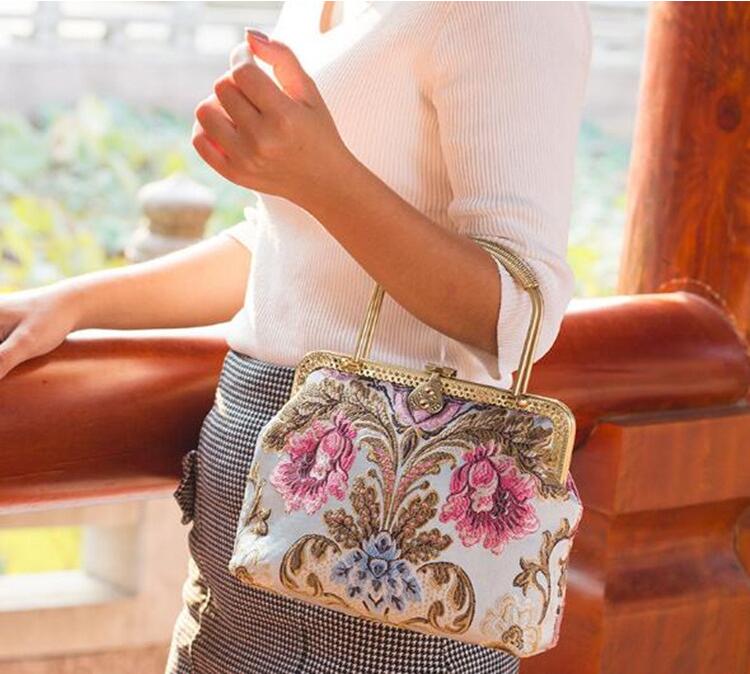 Kylethomasw Chinese Style Embroidered Handbag for Women Vintage Metal Frame Evening Bags Kiss Lock Qi Pao Clutch Bag Female Ethnic Purses